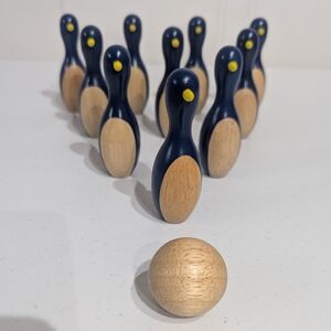 MUJI Mini Penguin Bowling Set